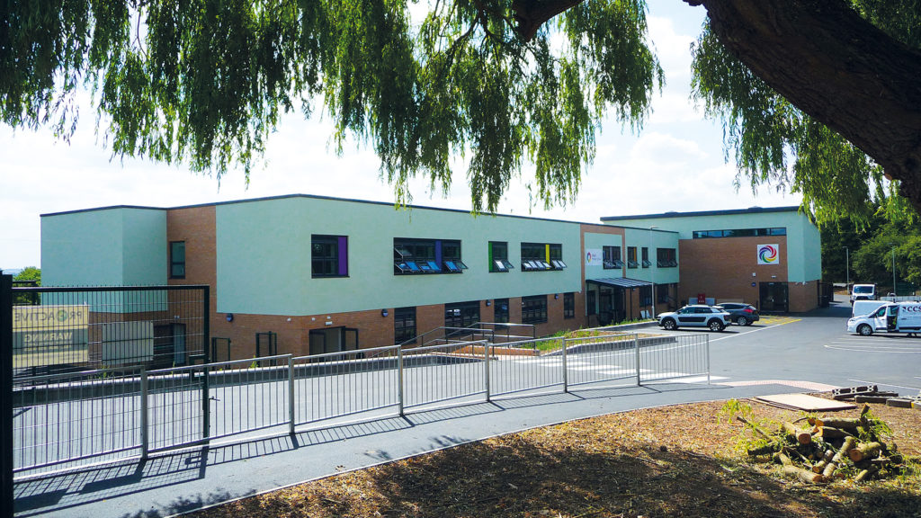 akaal primary school